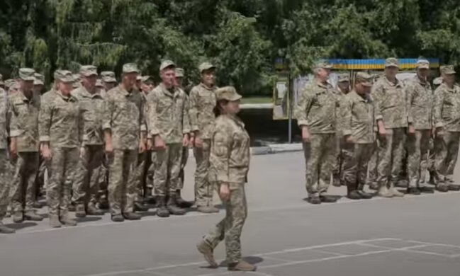 Призыв в армию в Украине. Фото: скриншот YouTube