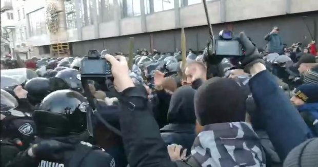 Протест Киев. Фото: скрин