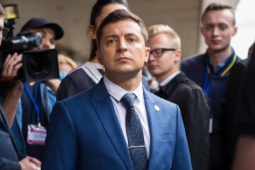 Зеленский: украинские военные будут только миротворцами