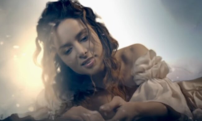 Злата Огневич. Фото: скриншот YouTube