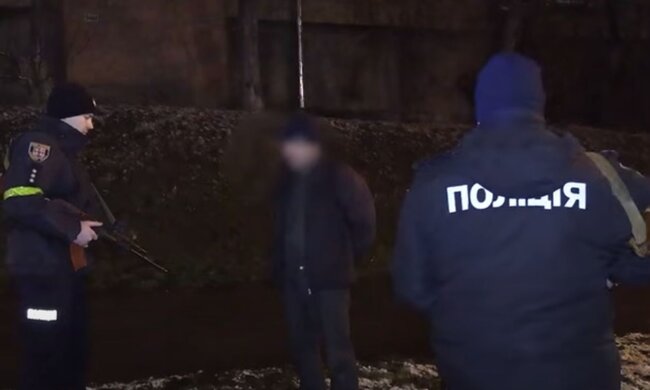 Полиция Украины в комендантский час. Фото: скриншот YouTube-видео