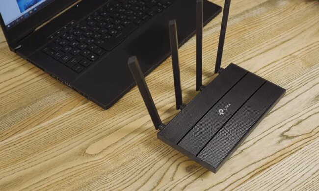 Роутер. Фото: YouTube