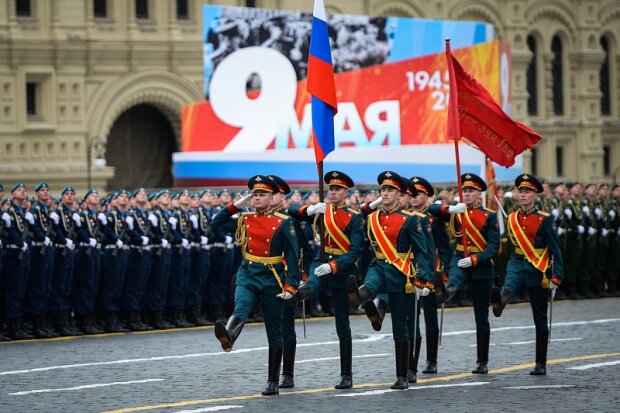 Парад Победы в Москве: у Путина рассказали, почему не пригласили Зеленского