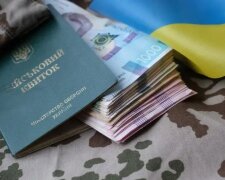 Грошова допомога для військових. Фото: Telegram