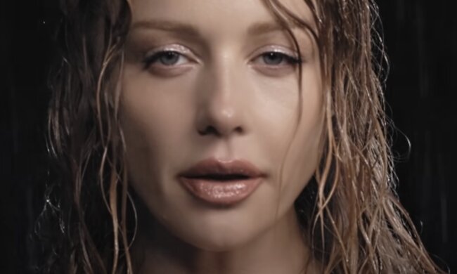 Тина Кароль, скриншот из YouTube