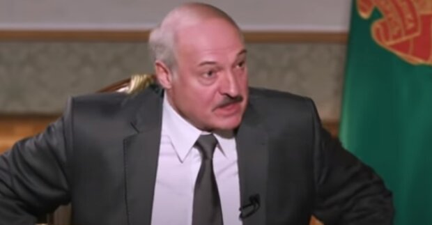 Вот это масштабы: в сети показали коллекцию авто Лукашенко