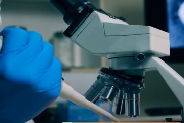 В Италии создали вакцину против коронавируса. Фото: YouTube, скрин