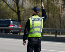 Водіїв попередили про порушення правил дорожнього руху - випишуть штраф на 5100 грн