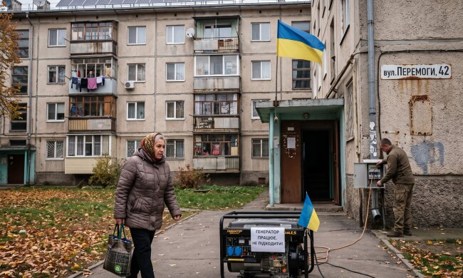 ОСББ багатоповерхівка генератор сонячні панелі
