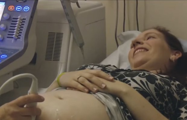 Украинцев хотят ограничить в выборе имен новорожденным. Фото: YouTube