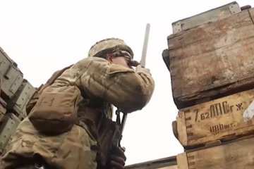 По данным разведки, оккупанты на Донбассе проводят масштабные учения. Фото: скриншот YouTube