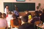 Урок в школе. Фото: скриншот YouTube-видео
