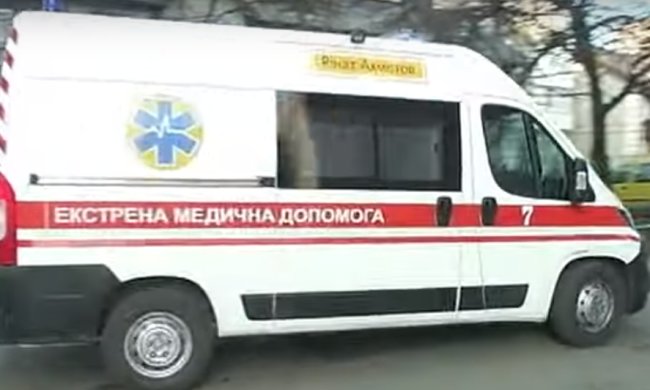 Избили женщину за русский язык, фото: скриншот YouTube