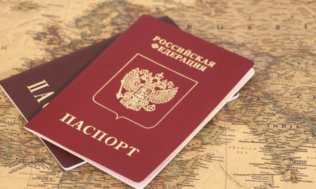 Ползучая оккупация. За четыре месяца Россия «наградила» своим паспортом 19 тысяч украинцев