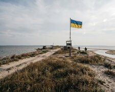 Кінбурнська коса український прапор