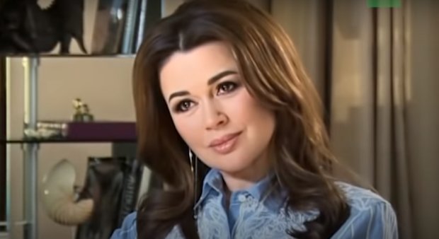 Анастасия Заворотнюк. Фото: скриншот YouTube