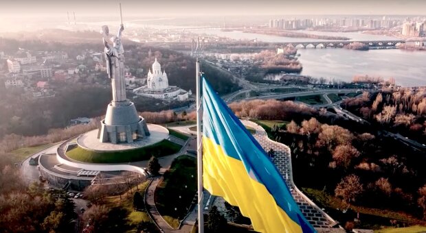 Флаг Украины. Фото: YouTube, скрин