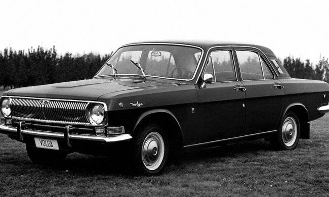 В сети появились фото секретной "Волги": бросили вызов Jaguar и BMW. Но не добросили