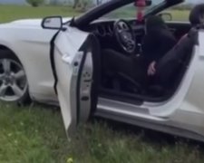 Уделалa Шумахера: вот это форсаж - 90-летняя бабульки за рулем спорткара, видео стало вирусным в сети