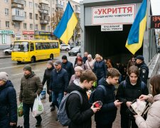 повітряна тривога Київ метро укриття