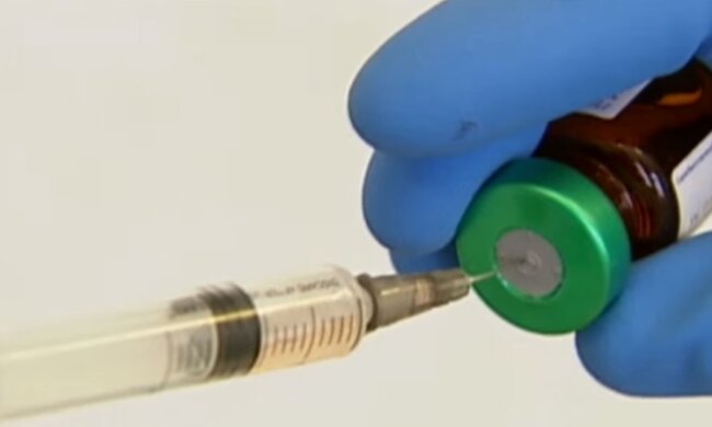 Вакцина. Фото: Youtube