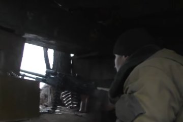 Украинские военные ранены в результате обстрелов оккупантов