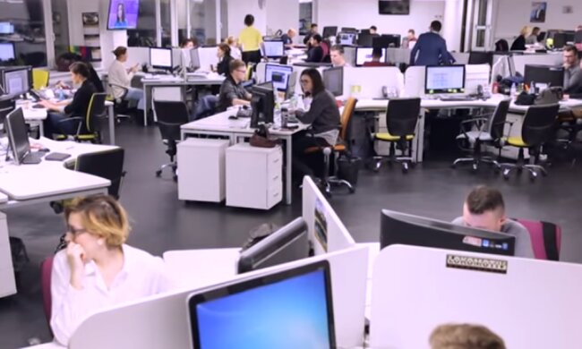 Ученые назвали опасность стрессов на работе. Фото: скриншот YouTube