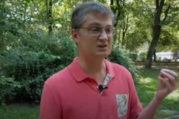 Пользуется деньгами простых людей: Кондратюк рассказал, что думает о Зеленском