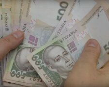 Зарплата учителей в Украине. Фото: скриншот YouTube