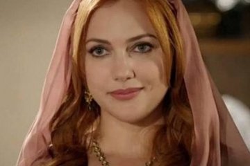 Мерьем Узерли