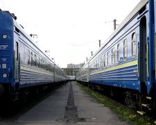 Потяги Укрзалізниці. Фото: скріншот Facebook