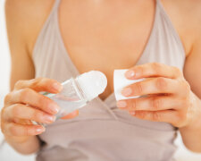 Медики развеяли мифы о вреде дезодорантов. Фото: РБК Pink