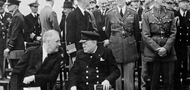 Авианосец изо льда: как Черчилль хотел войти в историю кораблестроения