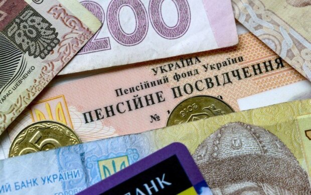 Пенсійний фонд України перераховує пенсії у 2026 році