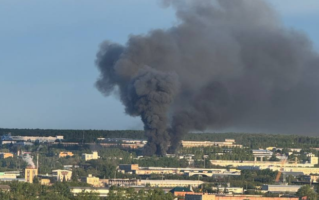 На росії паніка - зруйновано єдиний завод з оптоволокна, а парад на 9 травня на межі зриву