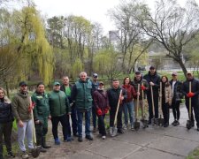 День окружающей среды на Подоле: толока, озеленение и общая ответственность общества