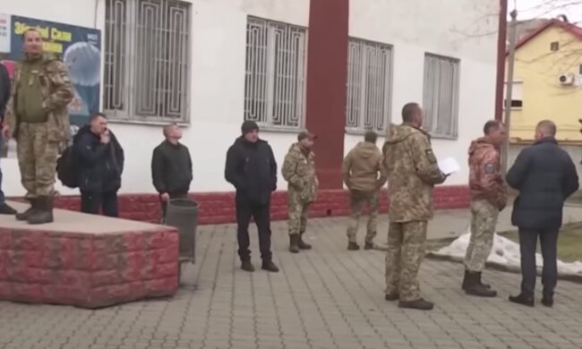 Военкомат. Фото: YouTube, скрин