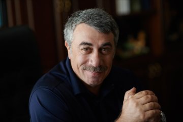 Евгений Комаровский