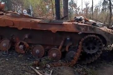 Разбитая техника рф. Фото: скриншот YouTube-видео
