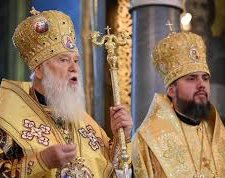 Кто из них изменник? Раскол в украинской церкви может рассорить простых прихожан. Скандальные подробности