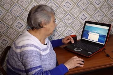 Робота за комп'ютером Фото: скріншот YouTube-відео