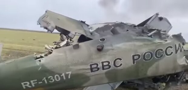 Подбитый самолет рф. Фото: скриншот YouTube-видео