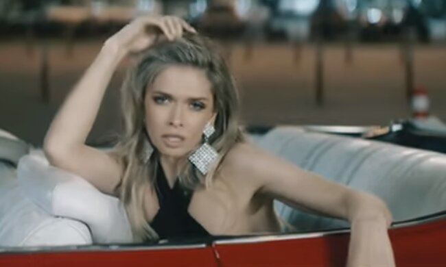 Вера Брежнева. Фото: скриншот YouTube-видео