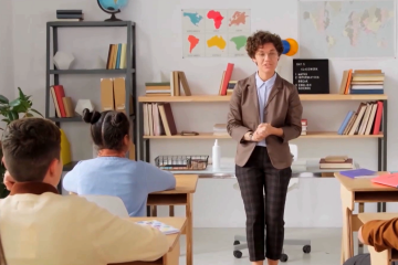 Как получить "Пакунок школяра". Фото: YouTube