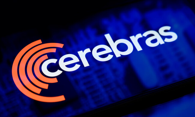 AI-чипы NVIDIA и Cerebras — борьба за рынок искусственного интеллекта