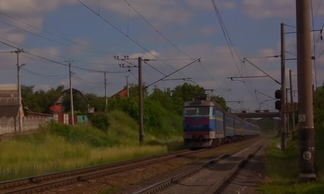 Поезд "Укразилизныци"