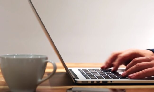 Удаленная работа может привести к тюрьме. Фото: скриншот YouTube