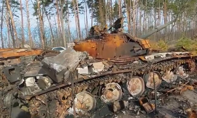 Разбитая техника рф. Фото: скриншот YouTube-видео