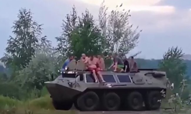Быдло на БТР: в Харькове мужчины на бронетранспортере  угрожали отдыхающим на пляже
