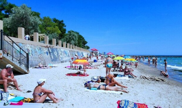 Одесский пляж. Фото: YouTube